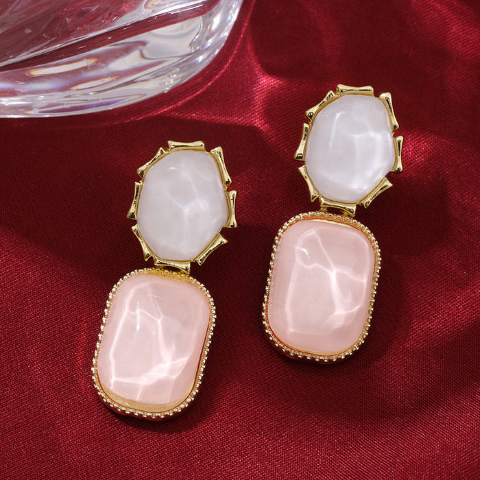 Wholesale Women's contrasting water ripple irregular square earrings