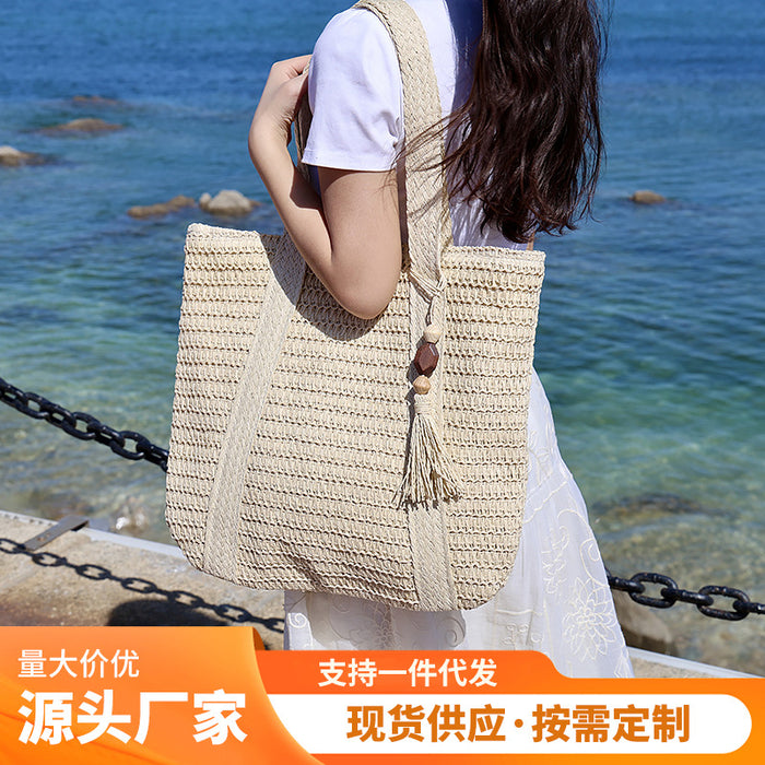 Wholesale Woven Bag with Tassels, Versatile Large-Capacity Woven Straw Bag