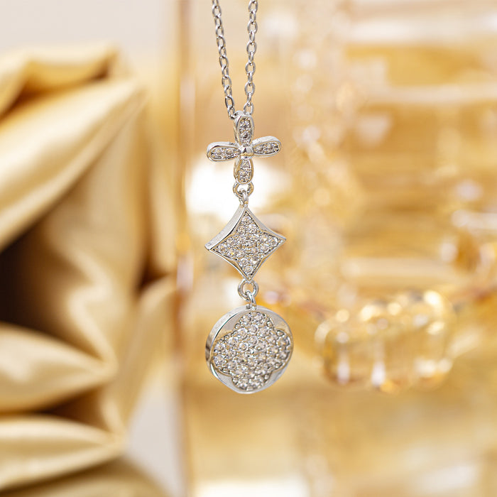 Wholesale Four-Leaf Clover Necklace Women' s Micro-Inlaid Gold Electroplated Pendant