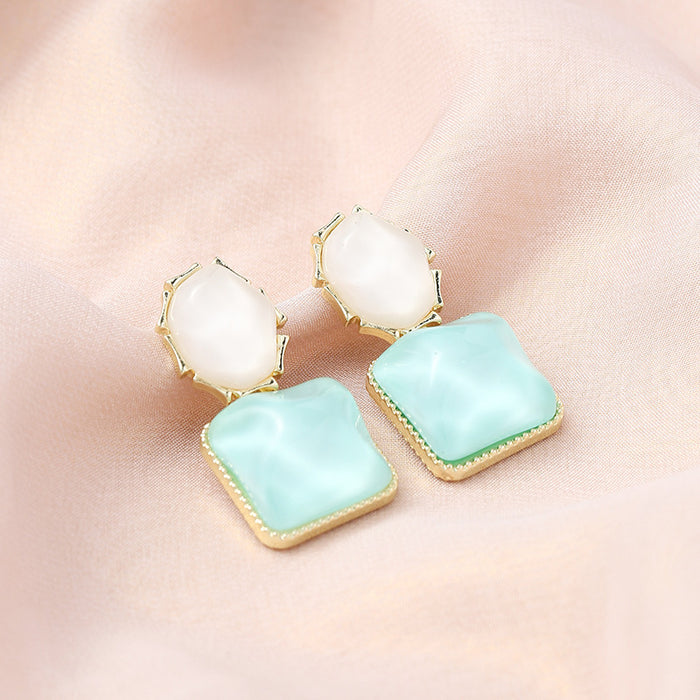 Wholesale Color blocking water ripple retro geometric square unique light luxury design earrings
