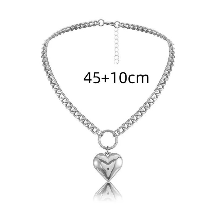 Wholesale New exquisite peach heart pendant necklace with simple metal thick chain heart-shaped collarbone necklace