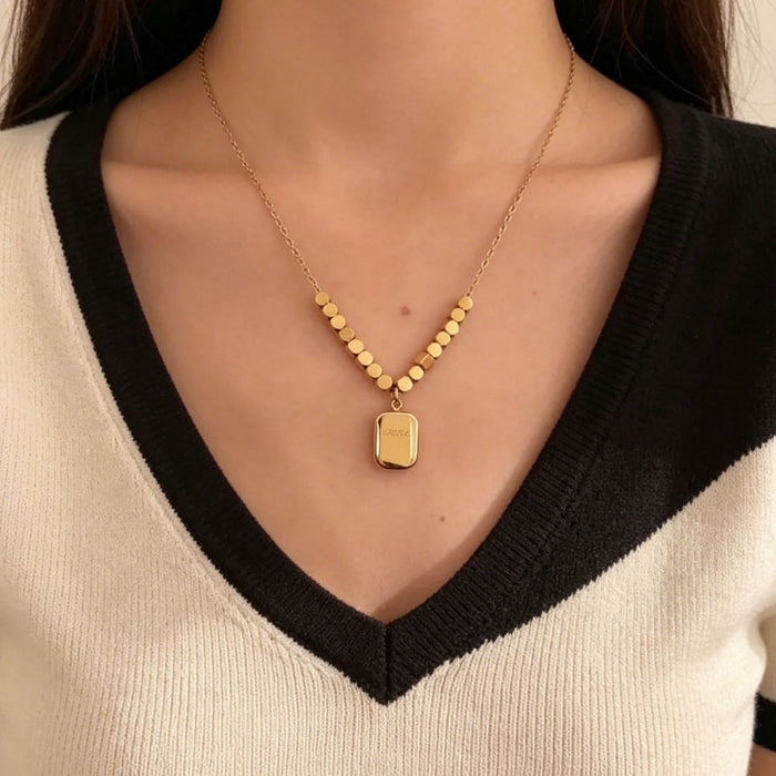 Wholesale Square Geometric Pendant Necklace