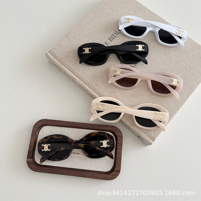 Wholesale New retro oval frame sunscreen sunglasses for outdoor travel with a high-end feel