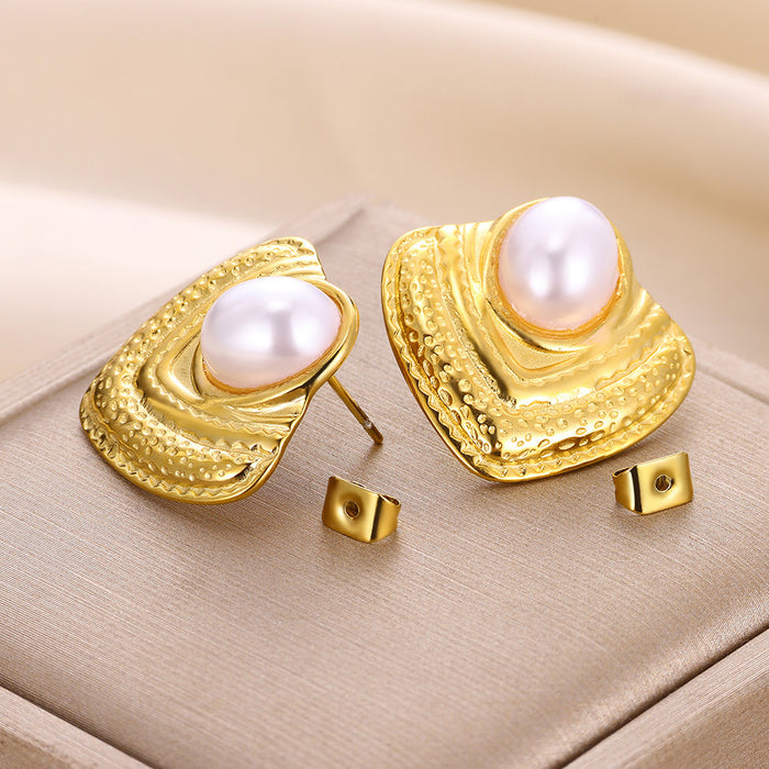 Wholesale Retro French High-end Pearl 18K Gold Earrings