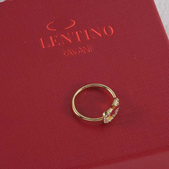 Wholesale Rhinestone brass material ring simple niche design ring