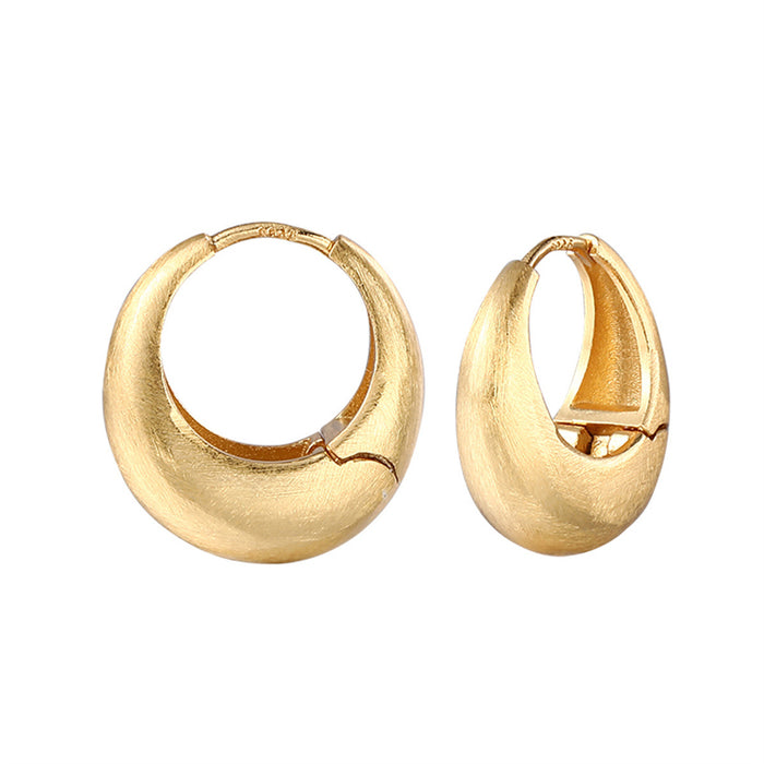 Wholesale Silver needle plain ring earrings for women, niche, high-end, cold and cool style earrings, fashionable and versatile autumn and winter ear buckles