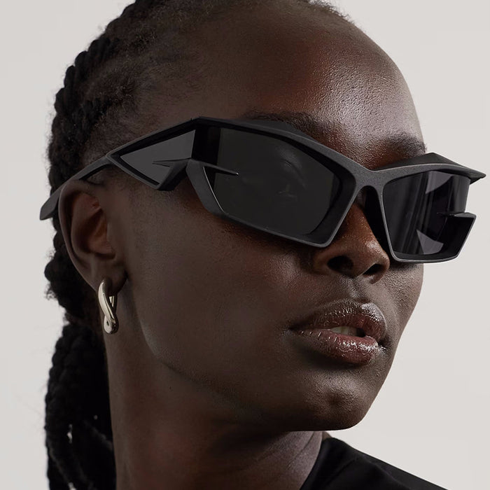 Wholesale Future technology oriented mecha sunglasses, new trendy and cool alien sunglasses