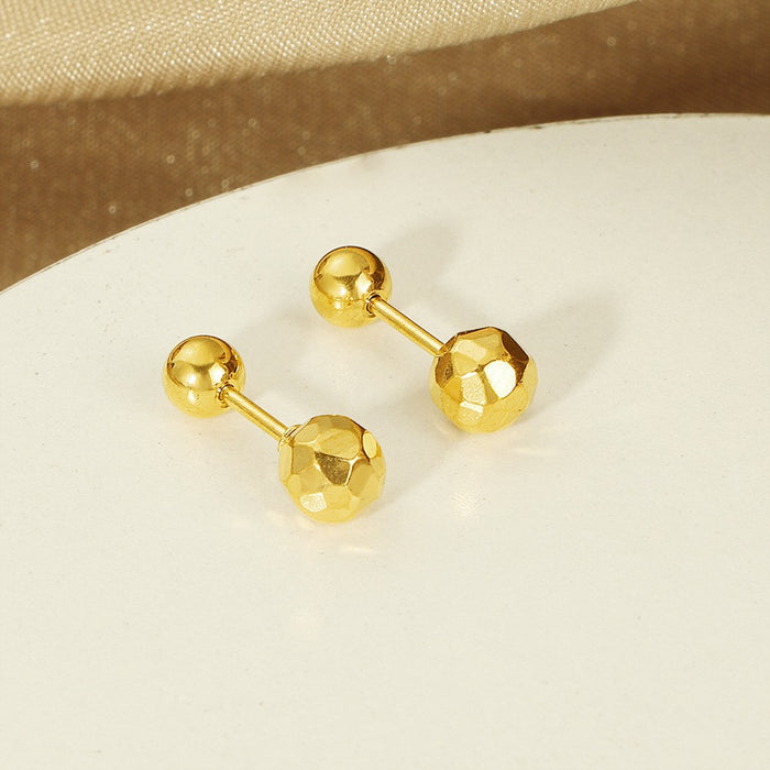 Wholesale  Anti-loss heart-shaped earrings  colorfast   small and exquisite titanium steel earrings
