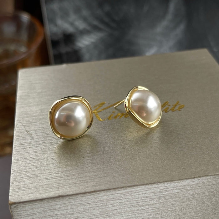 Wholesale Vintage earrings, niche, light luxury, high-end feel earrings