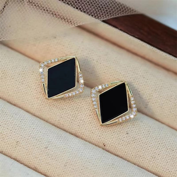 Wholesale 925 Anti-Silver Needle Elegant Light Luxury Prismatic Black Earrings Earrings for Women