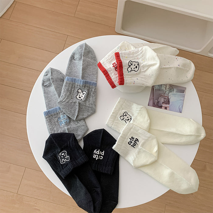 Wholesale Cartoon embroidery fashionable short socks low top cotton socks