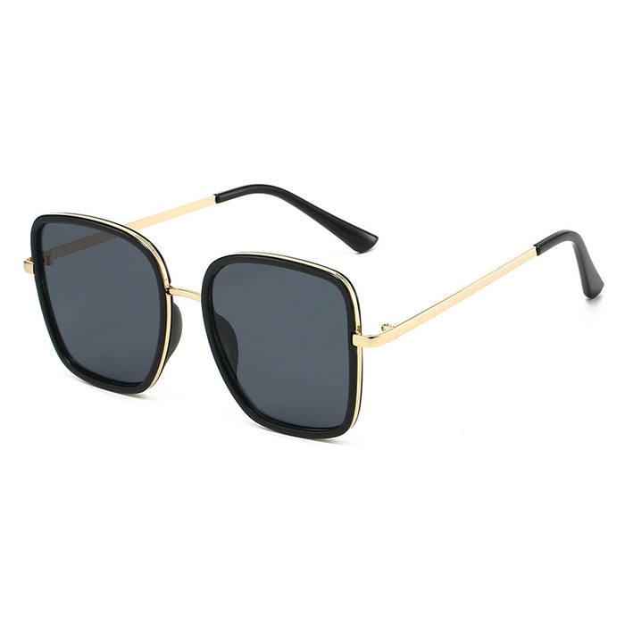 Wholesale Square fashion sunglasses, personalized UV resistant sunglasses, wholesale of women's sunglasses