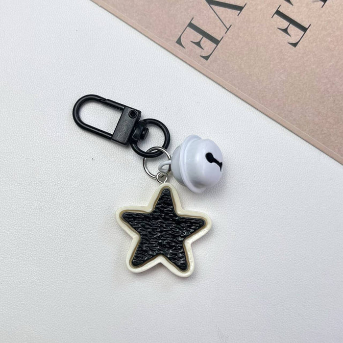 Wholesale Black and white star keychain, five pointed star, cute retro pendant, versatile backpack accessories