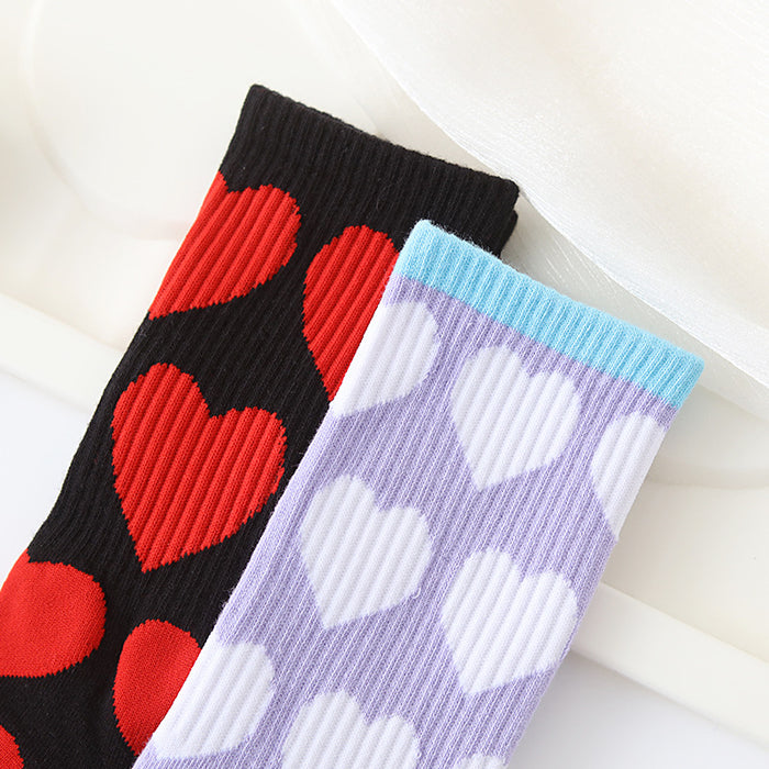 Wholesale Love women's socks, mid tube trendy men's socks, long socks, simple skateboarding sports socks, mid tube sports socks