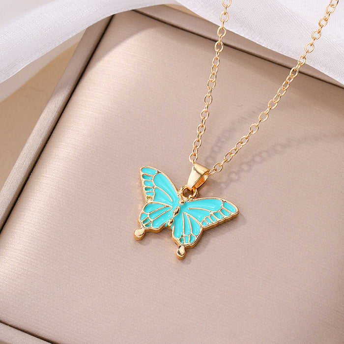 Wholesale Fashion Drip Oil Alloy Pendant, Personalized Drip Oil Butterfly Necklace, New Xiang Jewelry