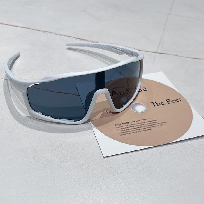 Wholesale New hiking and cycling sunglasses, windproof and sand resistant sports goggles, versatile and personalized color changing glasses