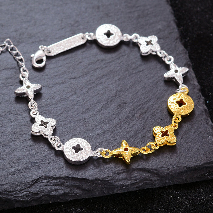Wholesale Gold and silver color matching lucky clover bracelet, niche design, fashionable and personalized jewelry