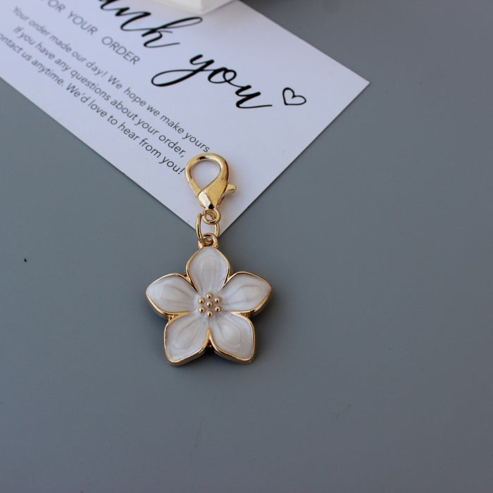 Wholesale Pearlescent colorful small flower classic flower pendant keychain bag decoration