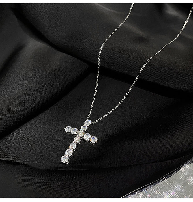 Wholesale Diamond-encrusted cross necklace Stackable choker necklace