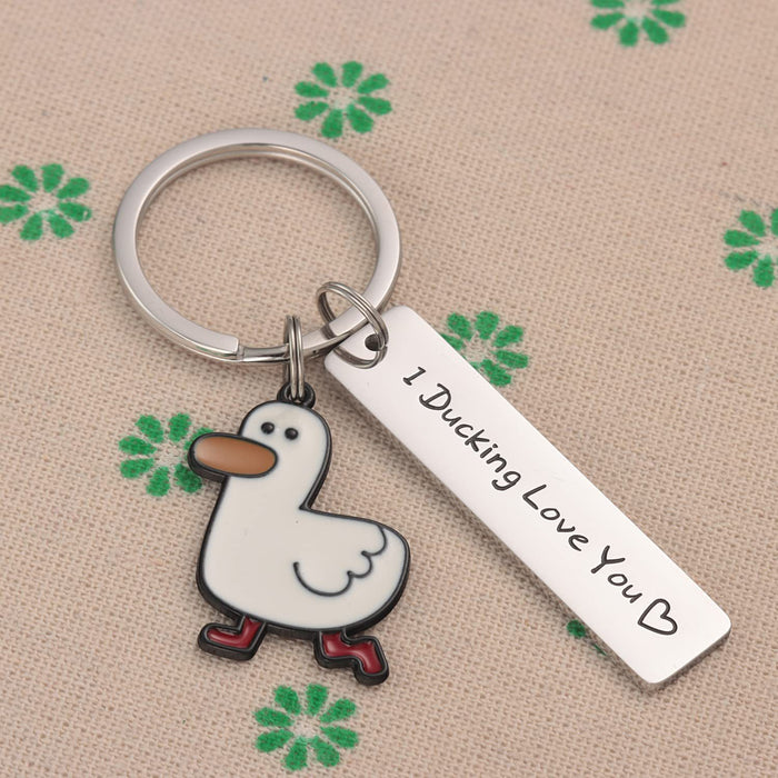 Wholesale Amazon direct supply cute pet duck stainless steel keychain creative little duck key chain student backpack pendant
