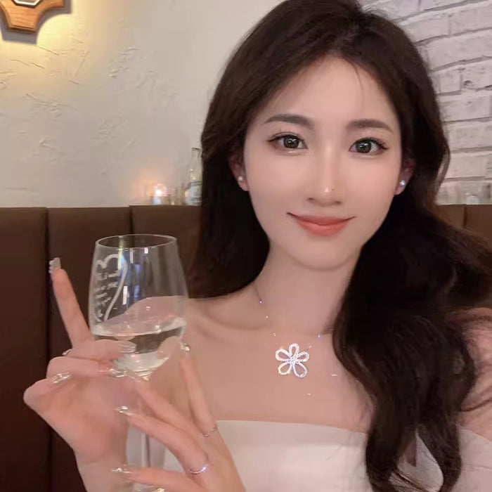 Wholesale Micro inlaid zircon five petal flower necklace, light luxury, niche design, collarbone chain