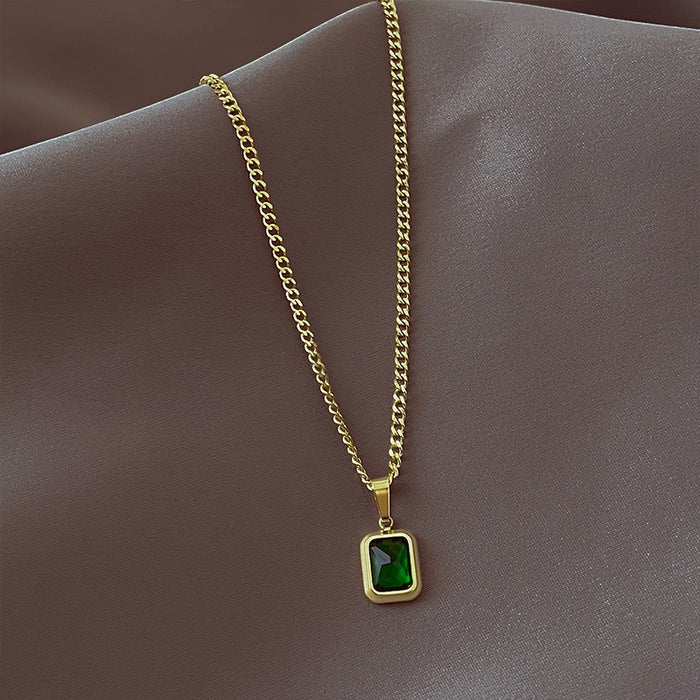 Wholesale emerald pendant necklace female niche design