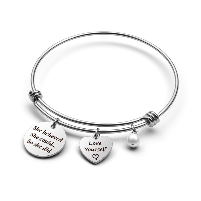 Wholesale Circular hanging tag bracelet, stainless steel heart engraved lettering pendant, round adjustable steel pearl pendant bracelet
