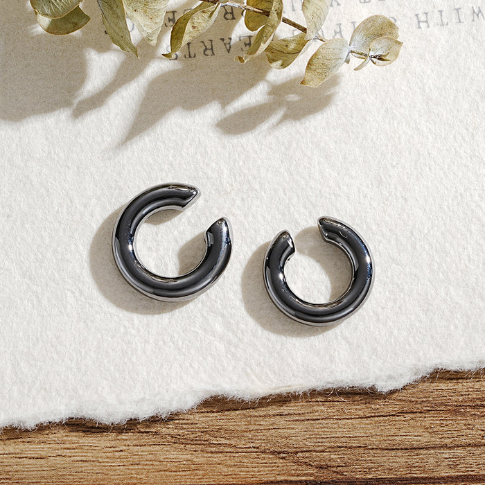 Wholesale Exaggerated hollow ear loops with geometric C-shaped ear clips