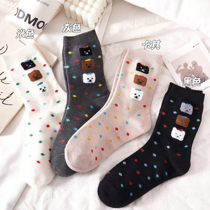 Wholesale Colorful little bear socks women's autumn and winter cotton retro cute sweet girl socks