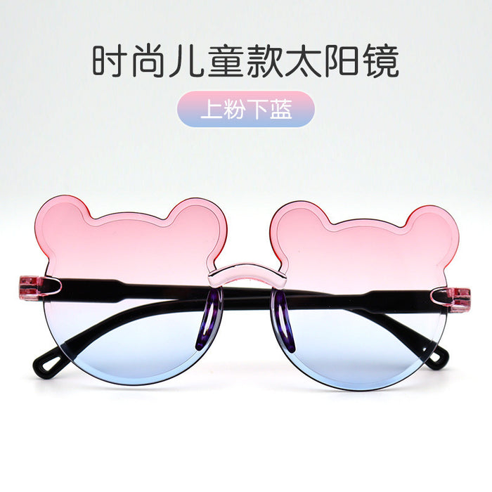 Wholesale Children's glasses, sunglasses with UV protection, fashionable and cute sunglasses design for taking photos