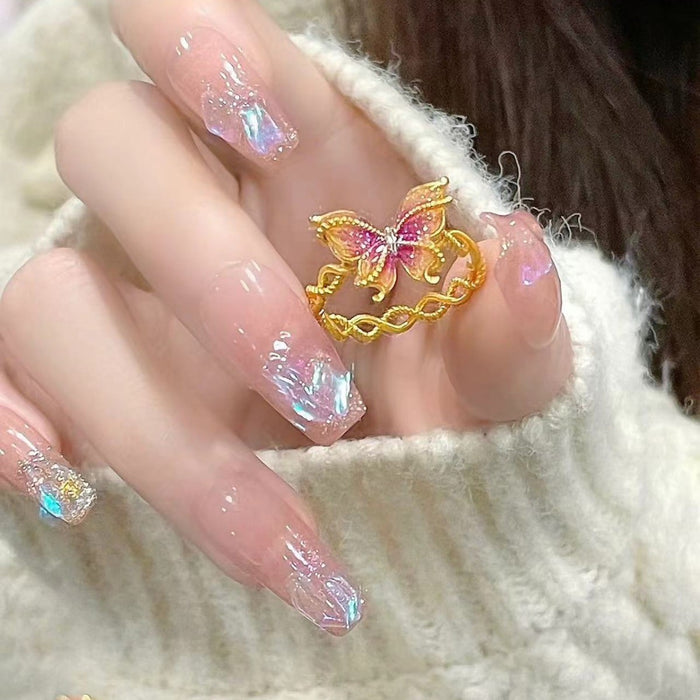 Wholesale Gold butterfly ring, niche design, light luxury temperament, fashionable and versatile flower ring