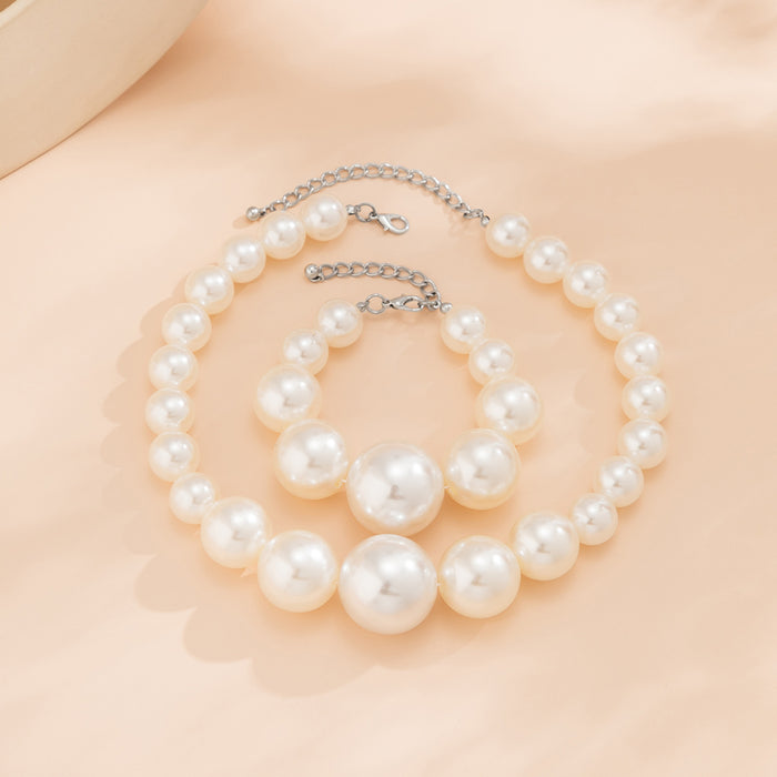 Wholesale Vintage bead chain necklace with imitation pearl and niche design