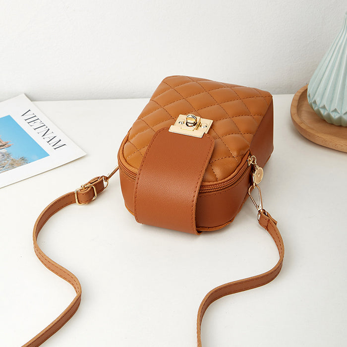 Wholesale Diamond Plaid Small Bag Women' s Shoulder Bag Cheap Bag Crossbody Bag