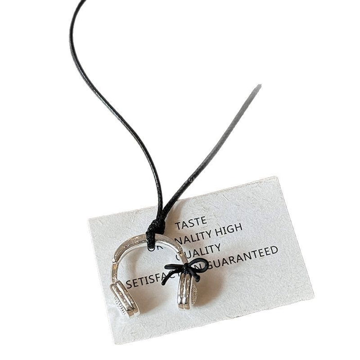 Wholesale Bow Headphone Pendant Necklace Women's Long Neck Chain