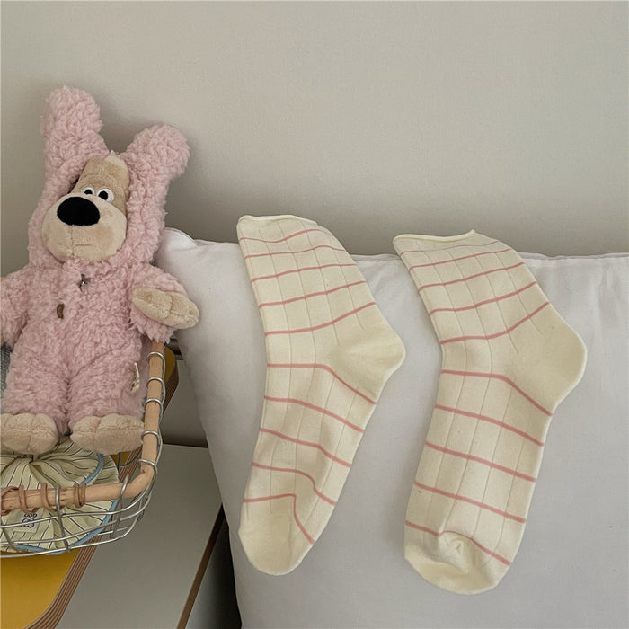 Wholesale Curled edge fine stripe mid tube socks, soft socks, stacked socks