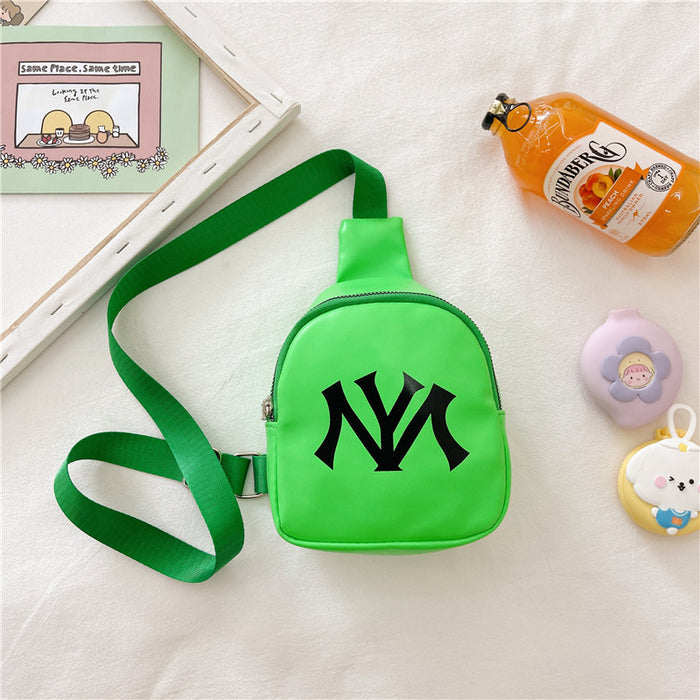 Wholesale Children's crossbody bag with personalized letter print decoration, lightweight, fashionable and versatile new chest bag