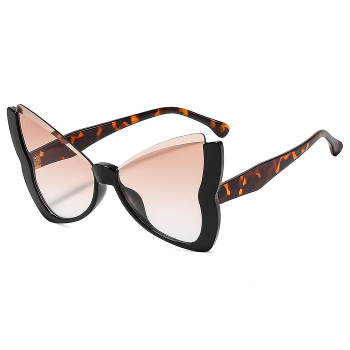 Wholesale Fashionable square new sunglasses, trendy large frame personalized street photography glasses