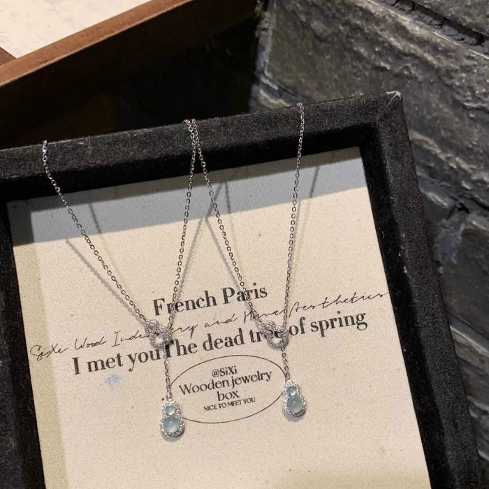 Wholesale Pendant necklace exquisite and versatile, high-end feel, open index finger ring