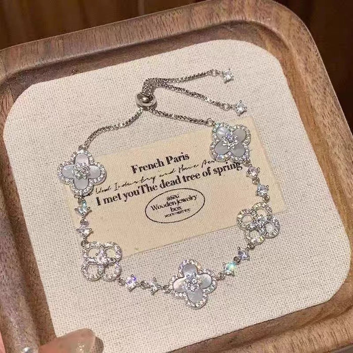 Wholesale pink small flower bracelet temperament hand jewelry