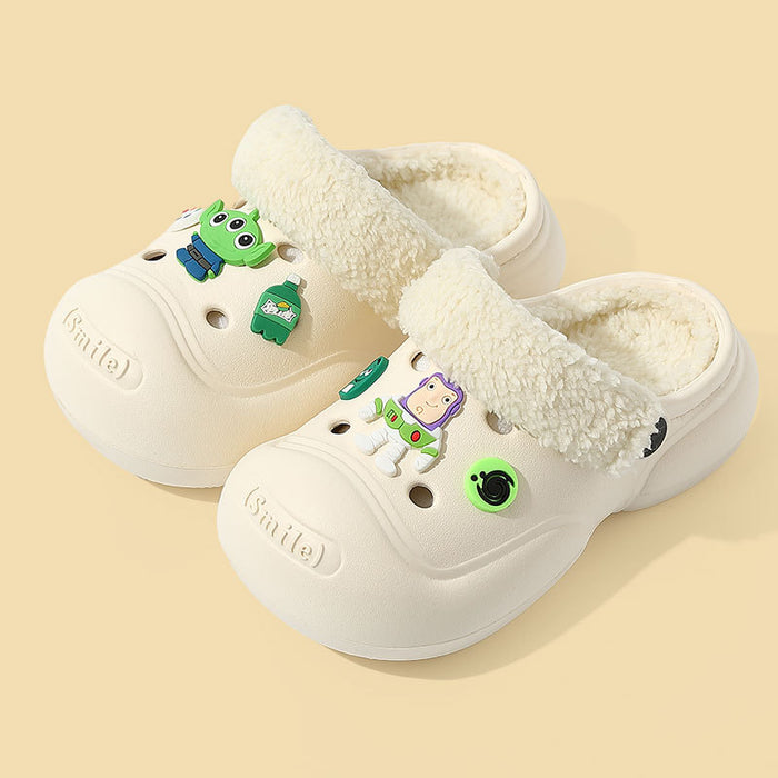 Wholesale Children' s cotton slippers winter  boys and girls home warm cotton shoes medium and big children cartoon outer wear plush shoes