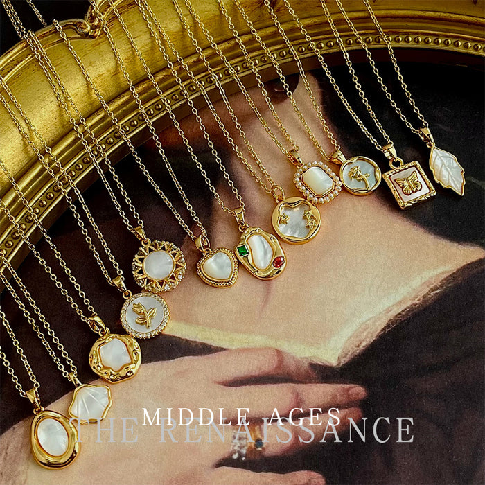 Wholesale Shell necklace, butterfly collarbone chain, vintage high-end accessory