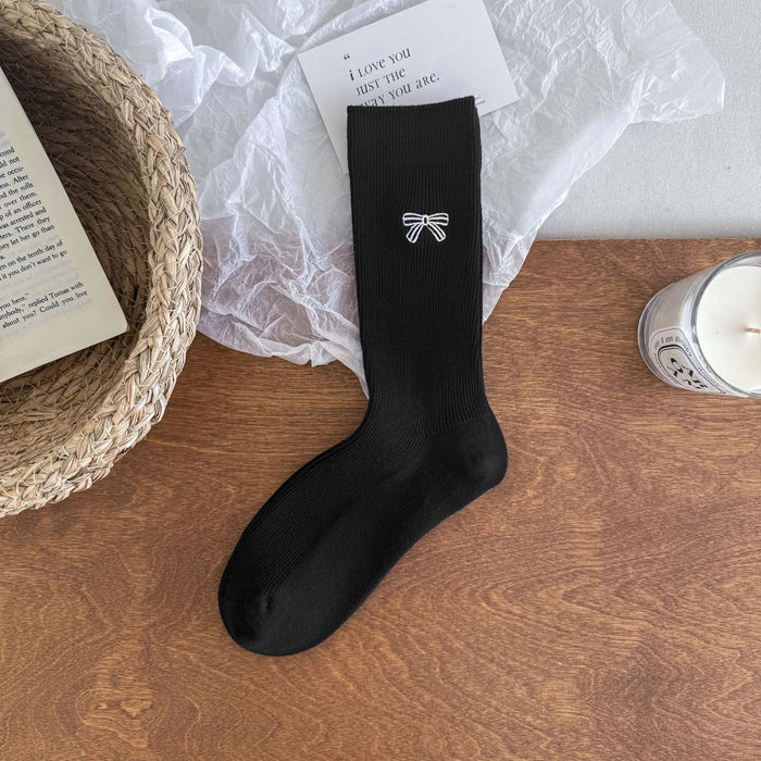 Wholesale Embroidered bow cotton mid tube socks, long tube socks