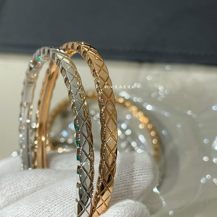 Wholesale Diamond-encrusted and non-diamond couple bracelets, exquisitely crafted, simple and versatile bracelets with temperament