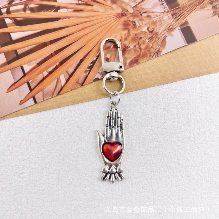 Wholesale Gothic style dark keychain pendant metal heart hot girl style palm bag cross pendant
