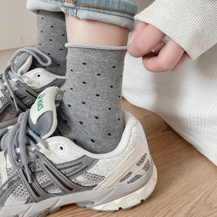 Wholesale Curled edge polka dot socks, mid tube socks, anti odor and sweat absorbing, summer thin style, spring and autumn breathable pile socks