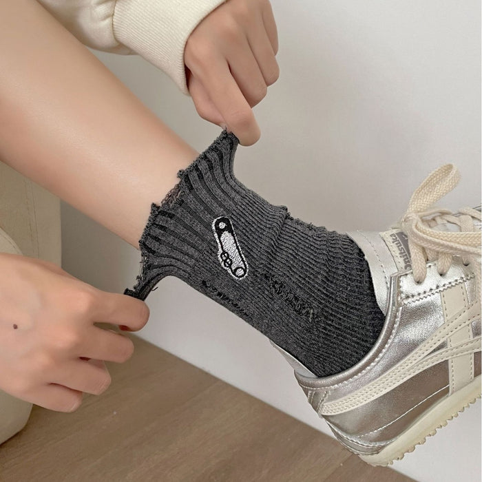 Wholesale Embroidered socks, tube socks, personalized trendy pile socks, long socks