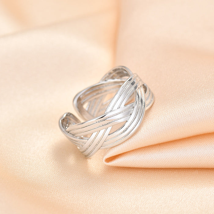 Wholesale Small and exquisite open-end ring, fashionable and personalized retro ring