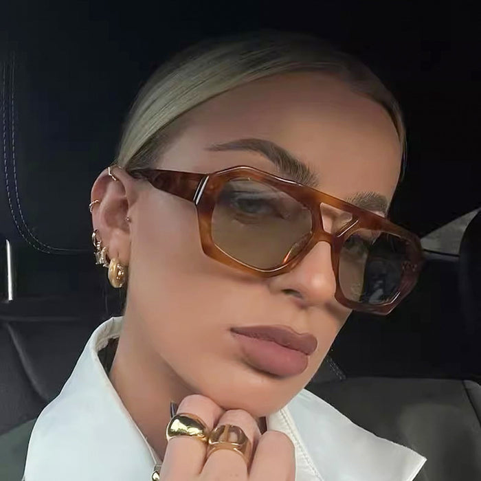 Wholesale Large frame polygonal sunglasses for women, fashionable and personalized sunglasses, internet famous retro street photography glasses