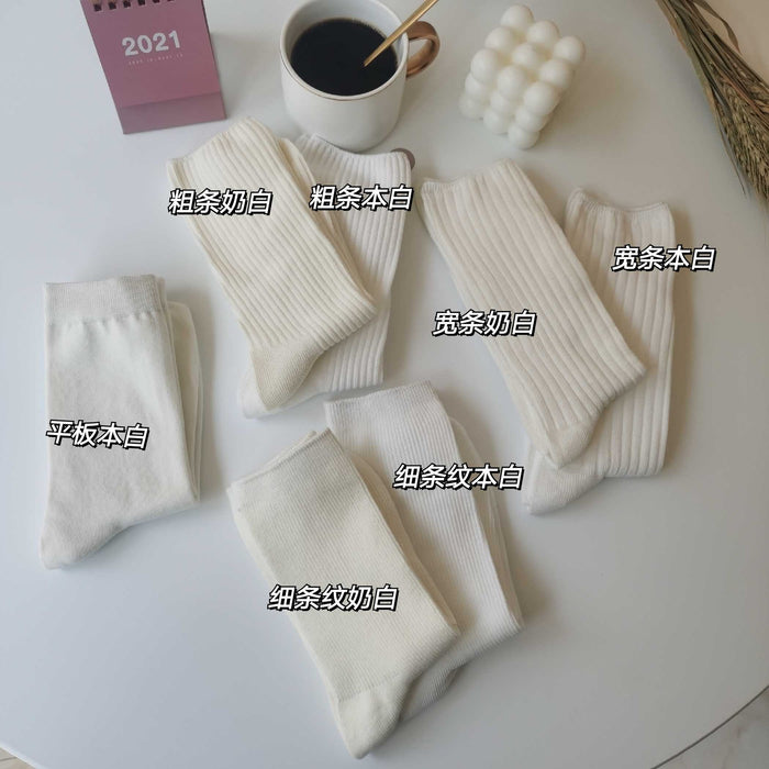 Wholesale Socks with cute vertical stripes