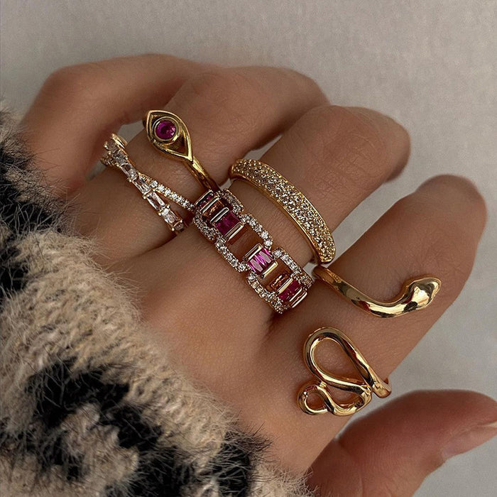 Wholesale Exaggerated jewelry alloy diamond inlaid snake shaped ring set of 5 pieces, niche stacked ring set